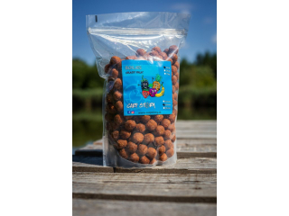 Boilies Crazy Fruit ( Švestka + Chilli ) 250 g 20 mm